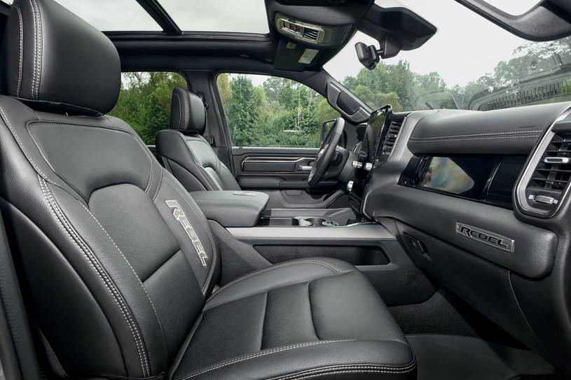 2025 DODGE RAM 1500 